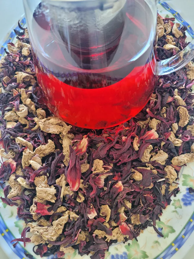 agromaya-infusions-et-tisanes-infusion-gingembre-hibiscus-tisane-100g-tonique image 1