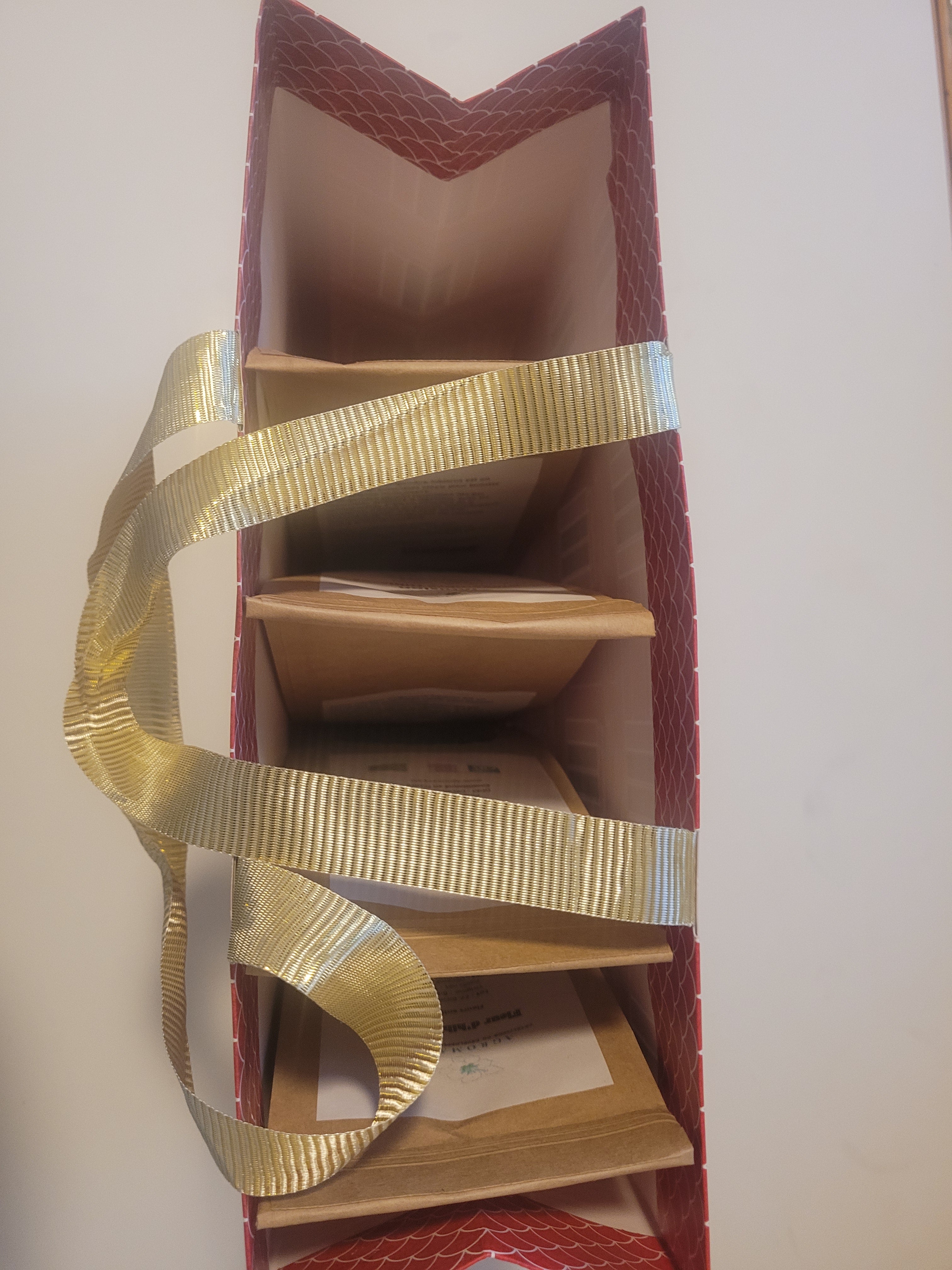 agromaya-infusions-coffret-hibiscus-4-saveurs-cadeau image 3