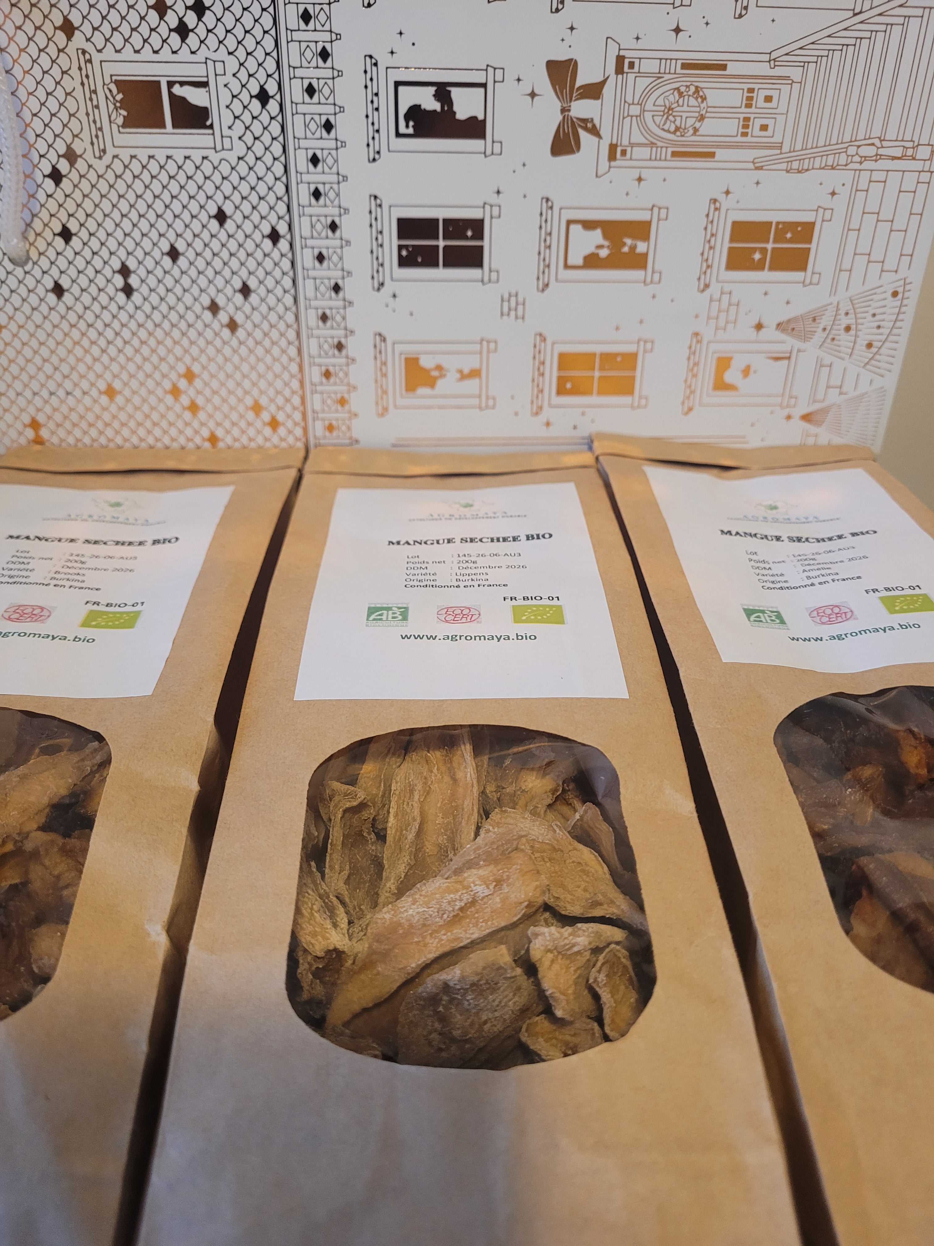 agromaya-fruits-secs-coffret-3-mangues-s-ch-es-bio-cadeau image 2